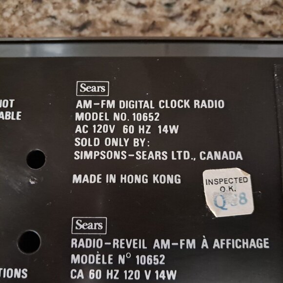 Simpsons Sears Canada AM-FM Digital Clock Radio Model Number 10652-Vintage-EUC! - Picture 12 of 14